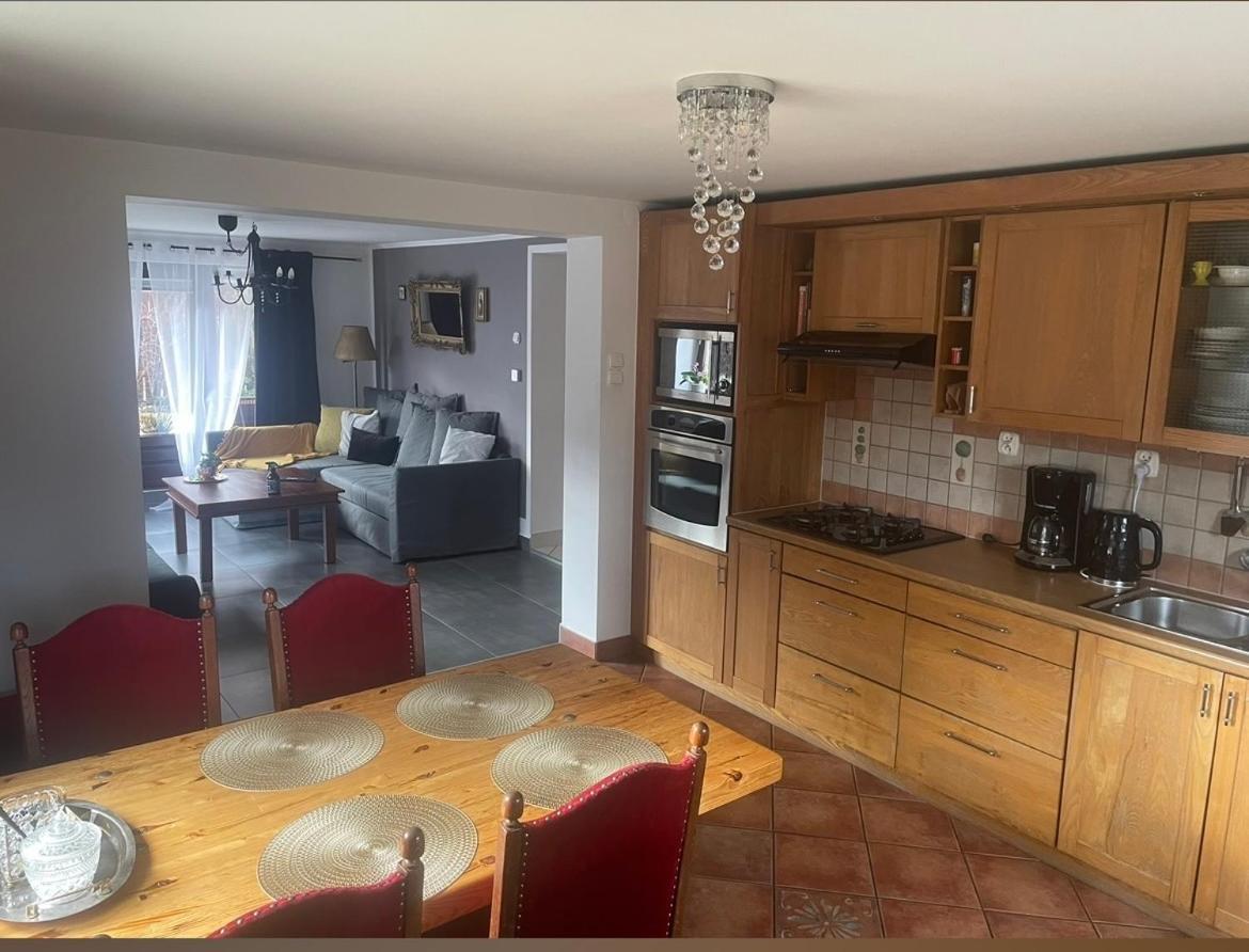 Apartamenty I Pokoje U Staszelow Poronin Exterior photo